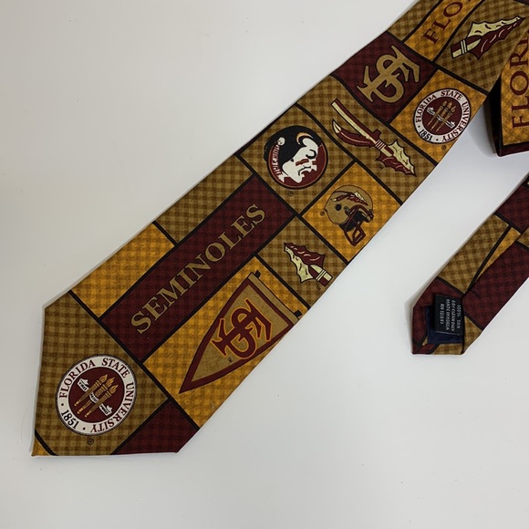 Florida State University | 100% Silk Alumni Neck Tie | Indian Helmet Patterned - Picture 5 of 6